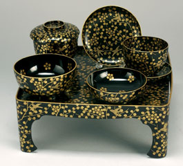 Maki-e, lacquerware, sprinkled pictures, traditional art of Japan, Japanese craft