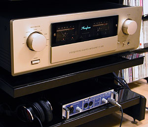 Accuphase E-308$B<L??(B